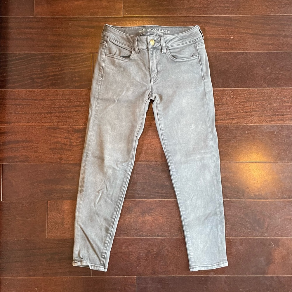 American Eagle Jegging Crop